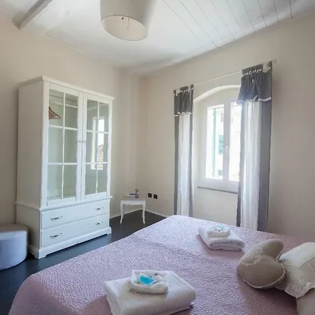 Casa Del Cavaliere * La Spezia