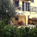 Casa Del Cavaliere Апартаменты *