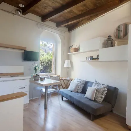 Casa Del Cavaliere 아파트
